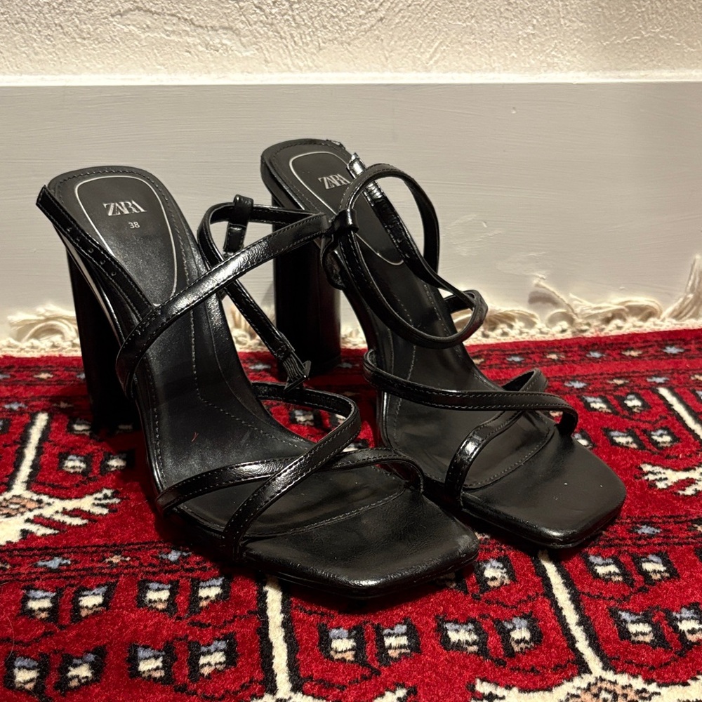 Zara Elegant Black Strappy Heels